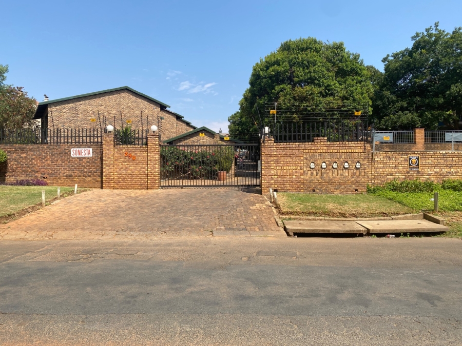 4 Bedroom Property for Sale in Blackheath Gauteng