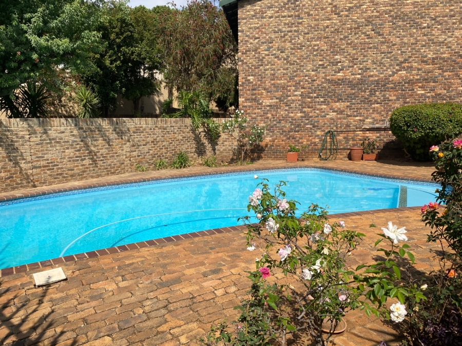 4 Bedroom Property for Sale in Blackheath Gauteng