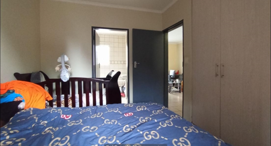 1 Bedroom Property for Sale in Noordwyk Gauteng