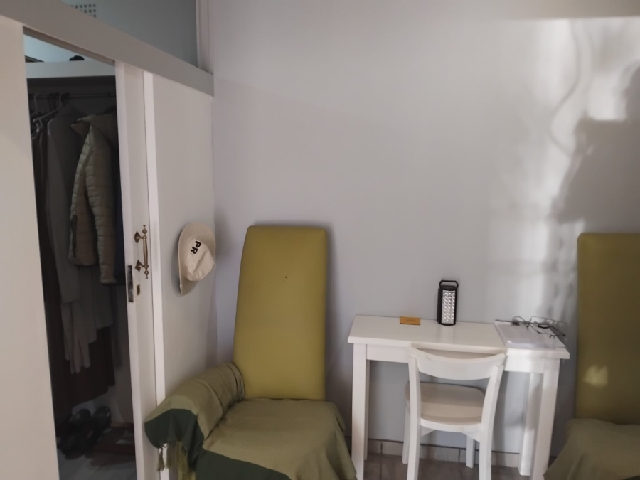 6 Bedroom Property for Sale in Dowerglen Gauteng