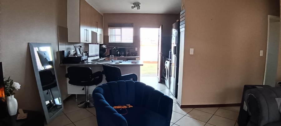 To Let 2 Bedroom Property for Rent in Sagewood Gauteng
