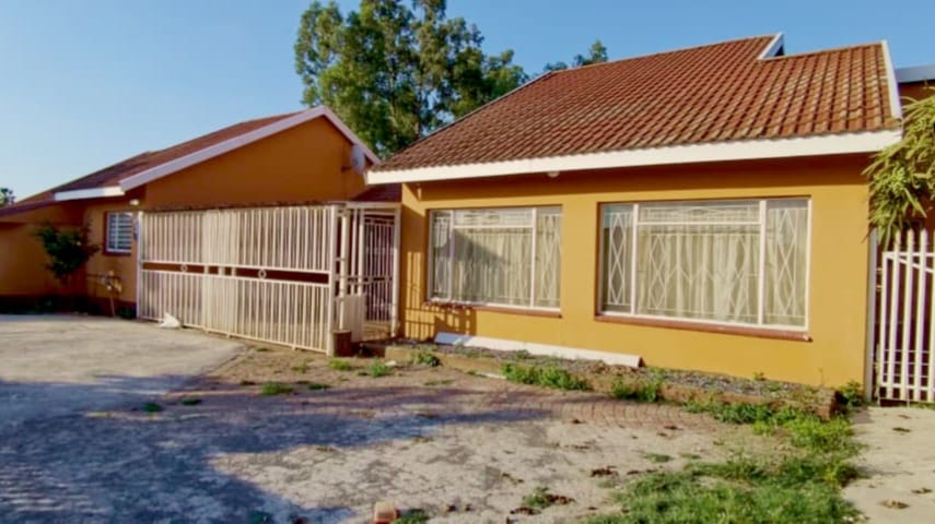 3 Bedroom Property for Sale in Riversdale Gauteng