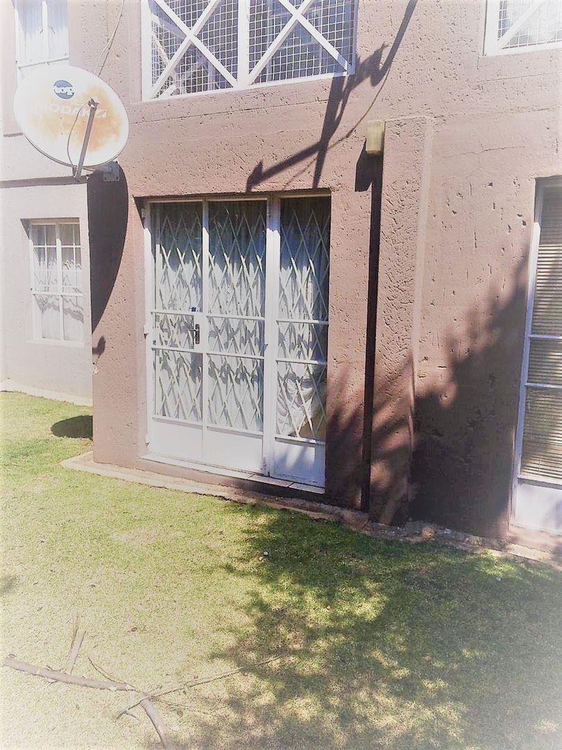 To Let 2 Bedroom Property for Rent in Suideroord Gauteng