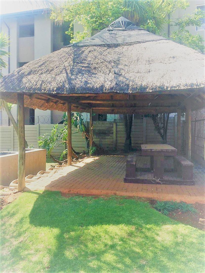 To Let 2 Bedroom Property for Rent in Suideroord Gauteng