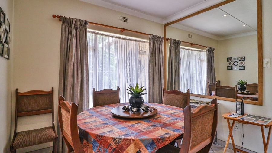 3 Bedroom Property for Sale in Buurendal Gauteng
