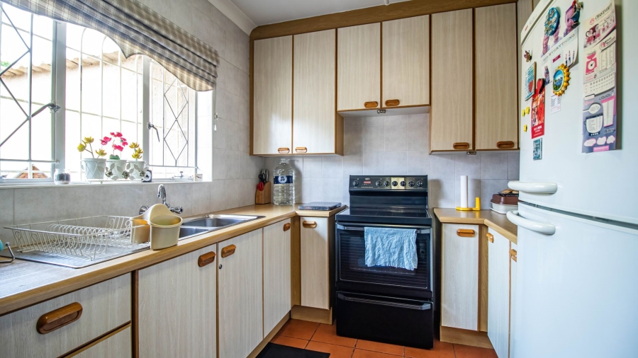 3 Bedroom Property for Sale in Buurendal Gauteng
