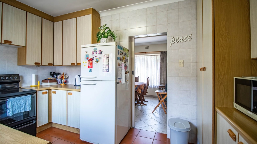 3 Bedroom Property for Sale in Buurendal Gauteng