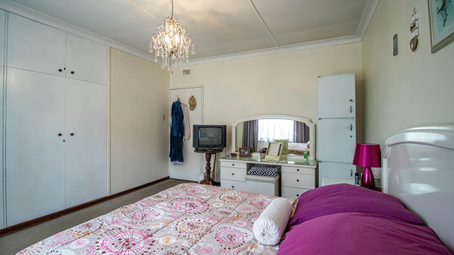 3 Bedroom Property for Sale in Buurendal Gauteng