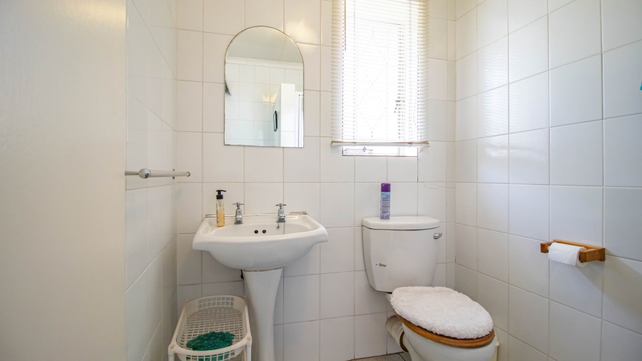 3 Bedroom Property for Sale in Buurendal Gauteng
