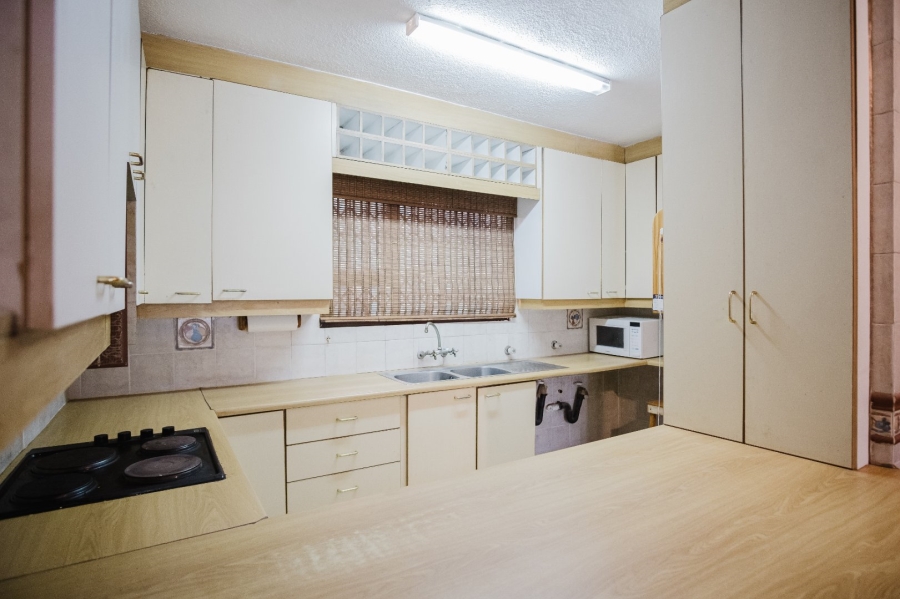 2 Bedroom Property for Sale in Glenvista Gauteng