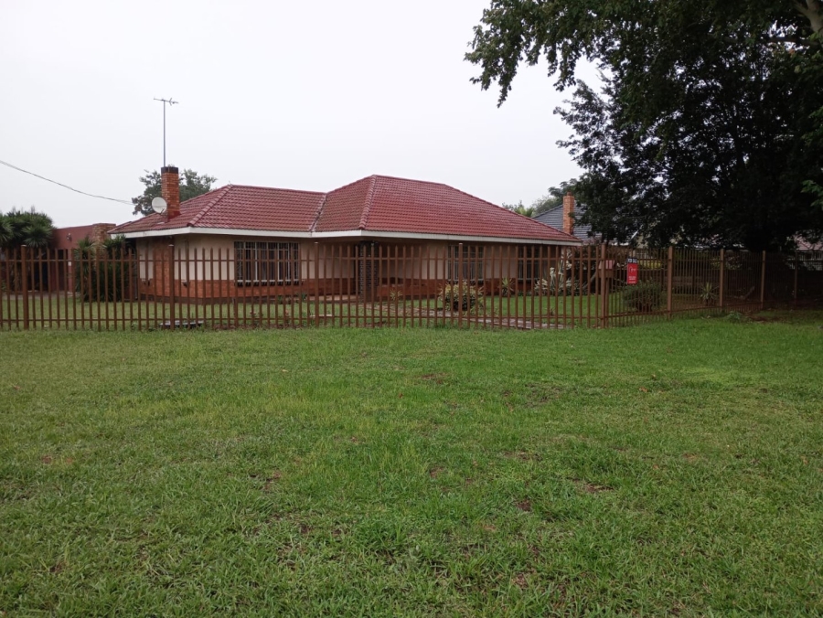3 Bedroom Property for Sale in Duncanville Gauteng