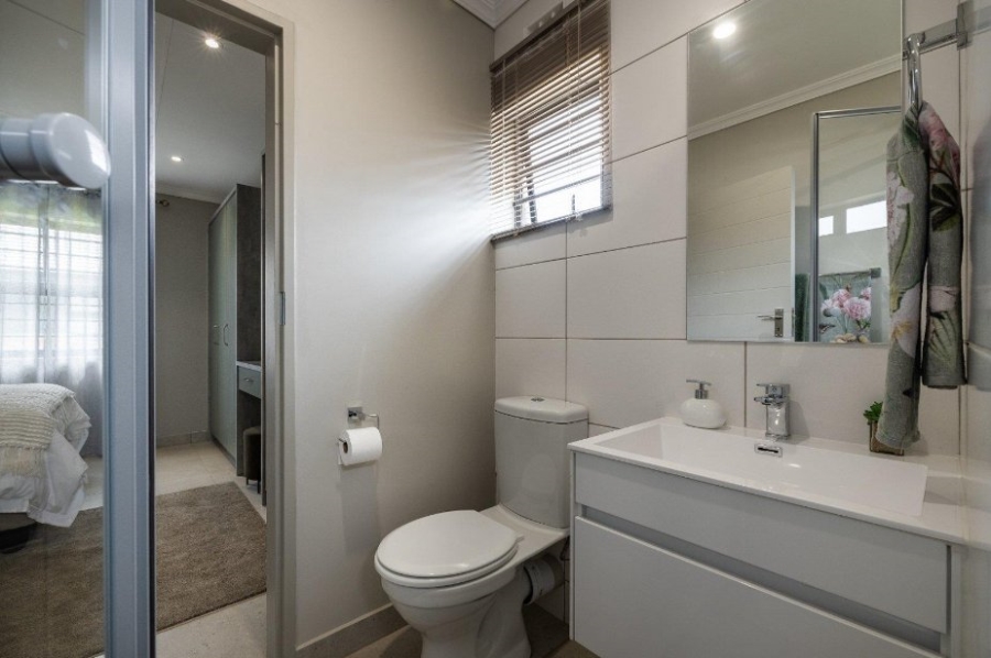 To Let 3 Bedroom Property for Rent in Lion Pride Gauteng