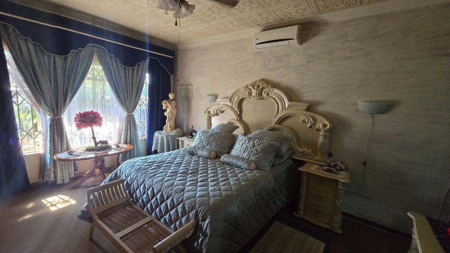 4 Bedroom Property for Sale in Dorandia Gauteng