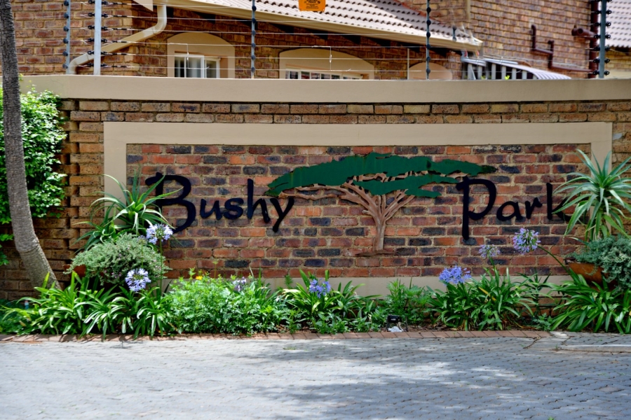 2 Bedroom Property for Sale in Honeydew Manor Gauteng