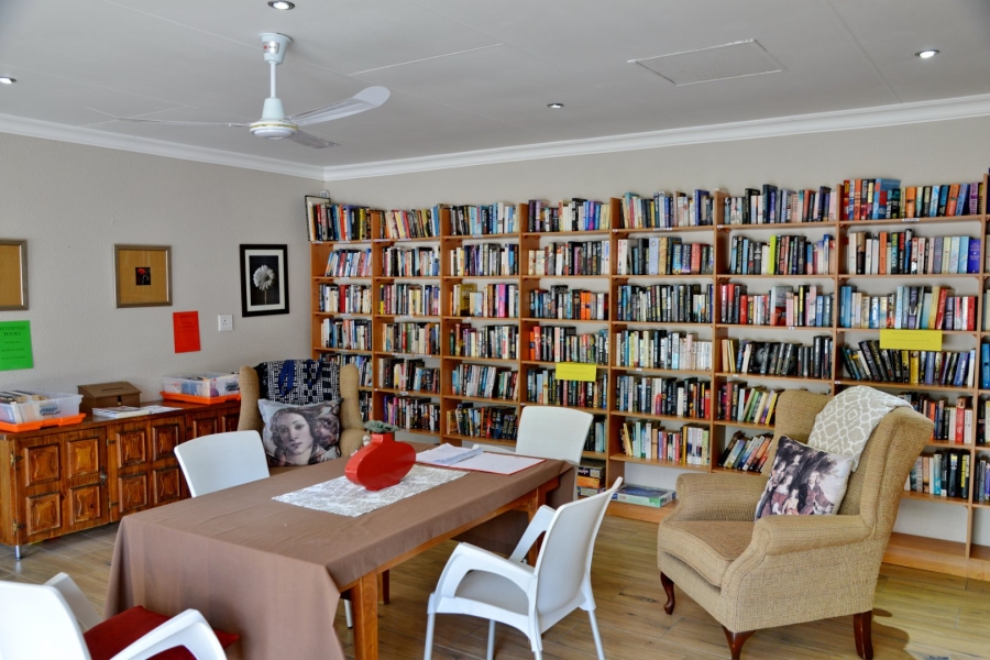 2 Bedroom Property for Sale in Honeydew Manor Gauteng