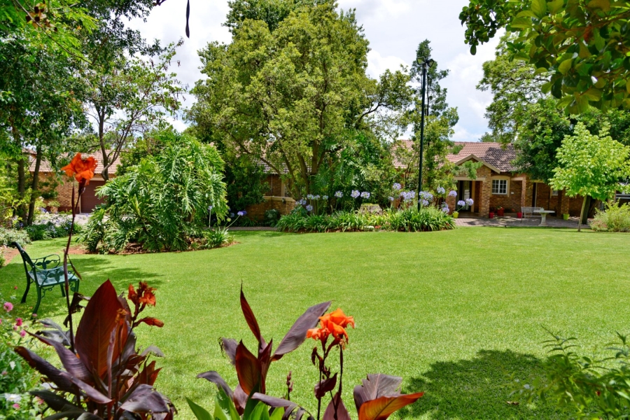 2 Bedroom Property for Sale in Honeydew Manor Gauteng