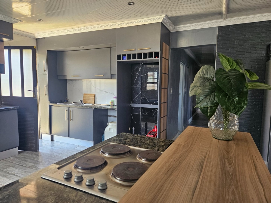4 Bedroom Property for Sale in Meyerton South Gauteng
