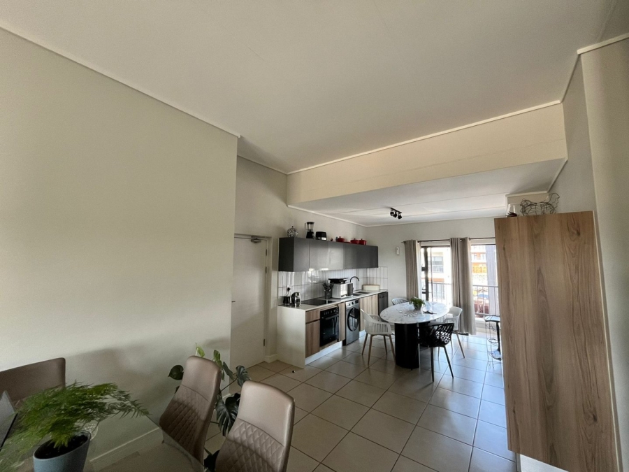 To Let 2 Bedroom Property for Rent in Aspen Hills Gauteng