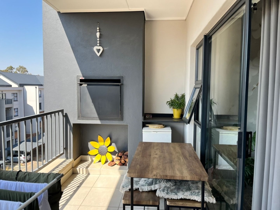 To Let 2 Bedroom Property for Rent in Aspen Hills Gauteng