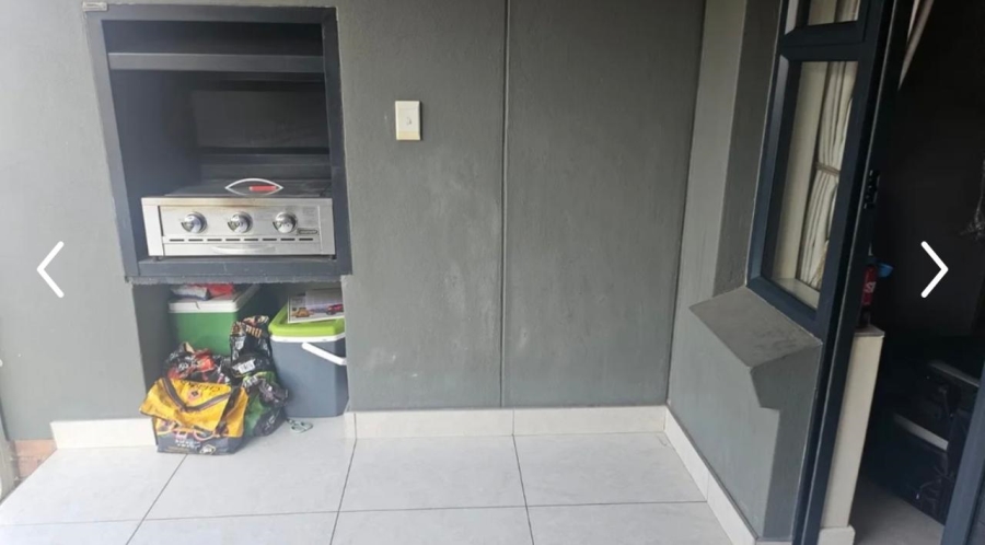 To Let  Bedroom Property for Rent in Modderfontein Gauteng