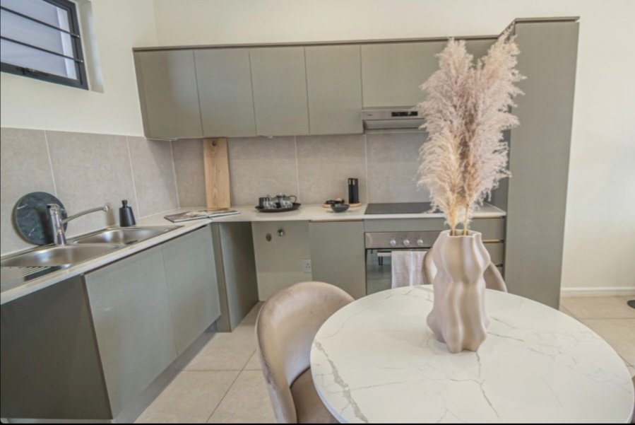  Bedroom Property for Sale in Greenstone Hill Gauteng