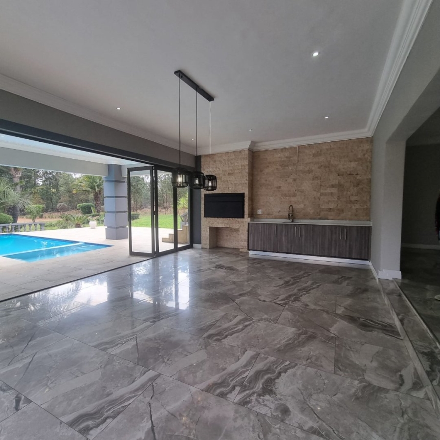To Let  Bedroom Property for Rent in Rietfontein A H Gauteng
