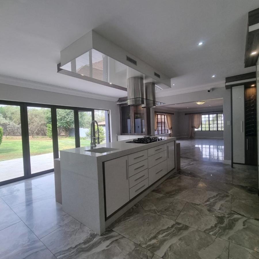 To Let  Bedroom Property for Rent in Rietfontein A H Gauteng