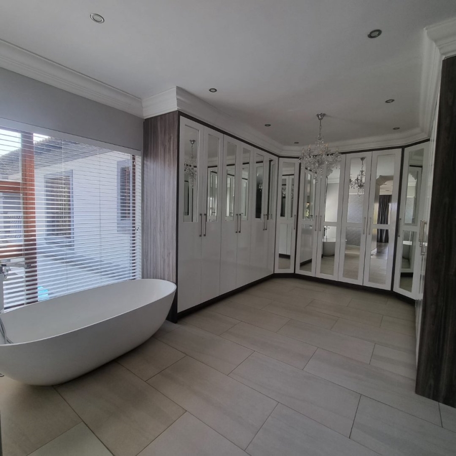 To Let  Bedroom Property for Rent in Rietfontein A H Gauteng