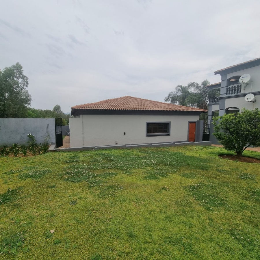 To Let  Bedroom Property for Rent in Rietfontein A H Gauteng