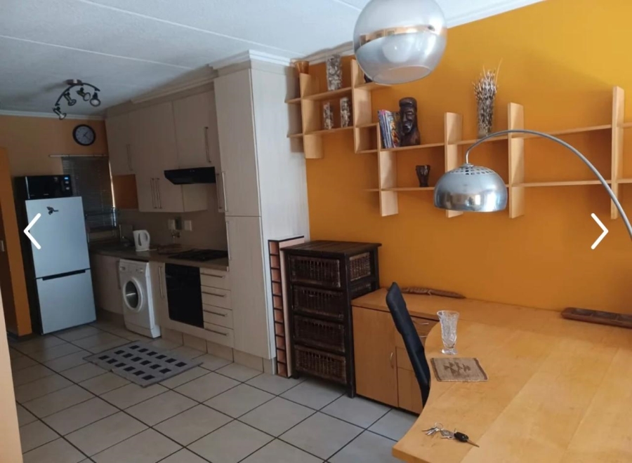 To Let  Bedroom Property for Rent in Lonehill Gauteng