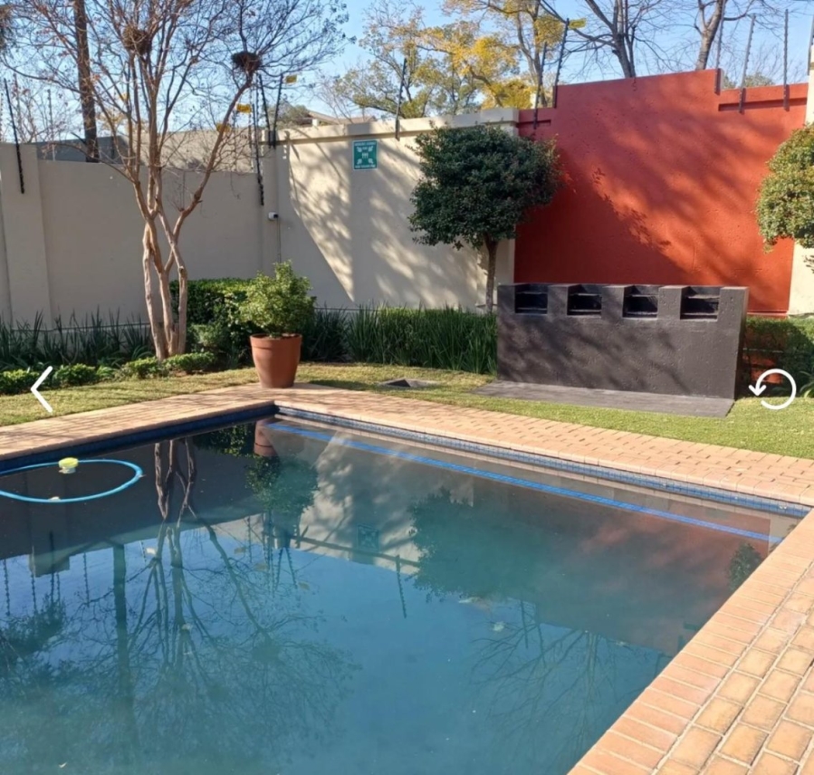 To Let  Bedroom Property for Rent in Lonehill Gauteng