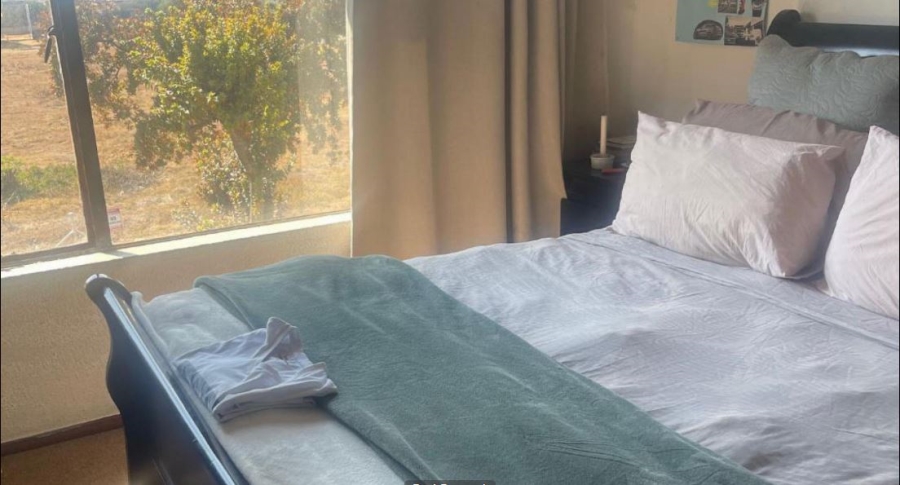 2 Bedroom Property for Sale in Halfway Gardens Gauteng