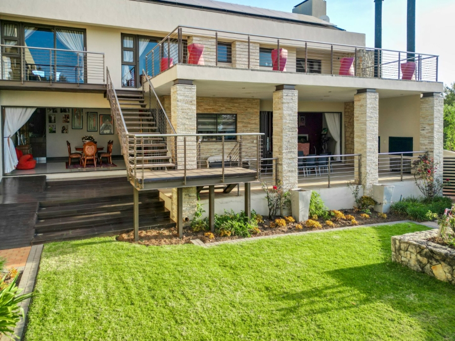 4 Bedroom Property for Sale in Copperleaf Estate Gauteng