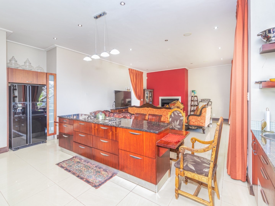 4 Bedroom Property for Sale in Copperleaf Estate Gauteng