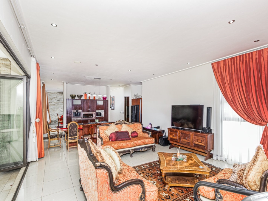 4 Bedroom Property for Sale in Copperleaf Estate Gauteng