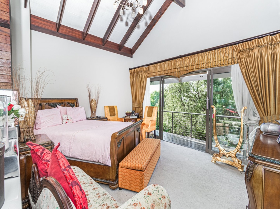 4 Bedroom Property for Sale in Copperleaf Estate Gauteng