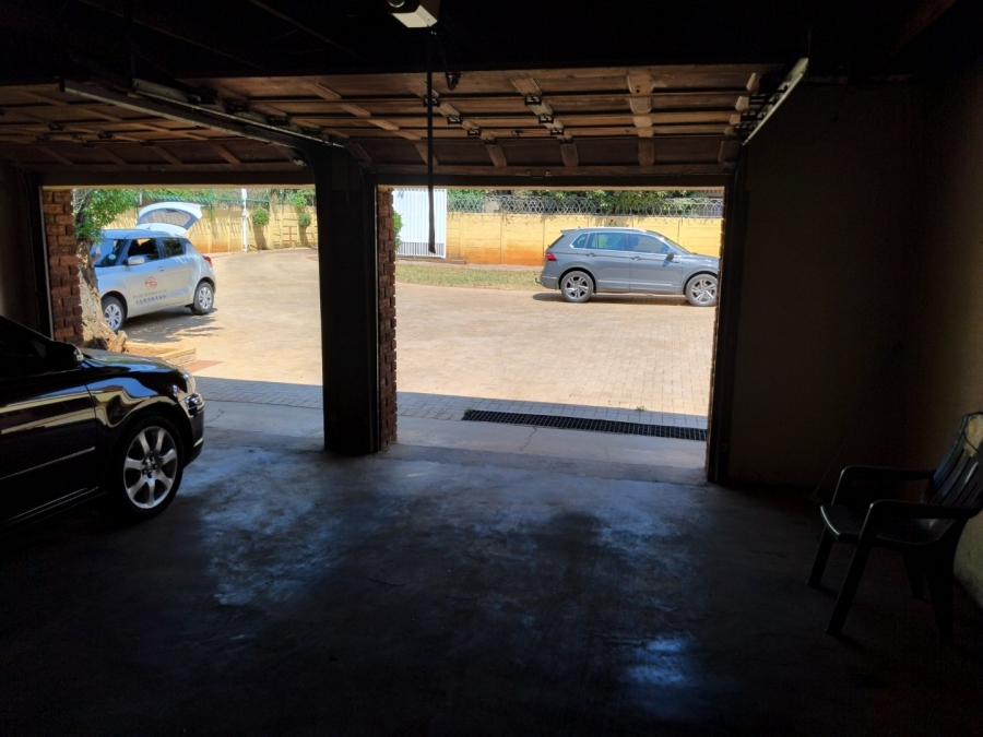 4 Bedroom Property for Sale in Bedfordview Gauteng