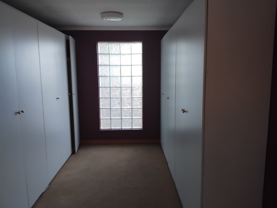 4 Bedroom Property for Sale in Bedfordview Gauteng
