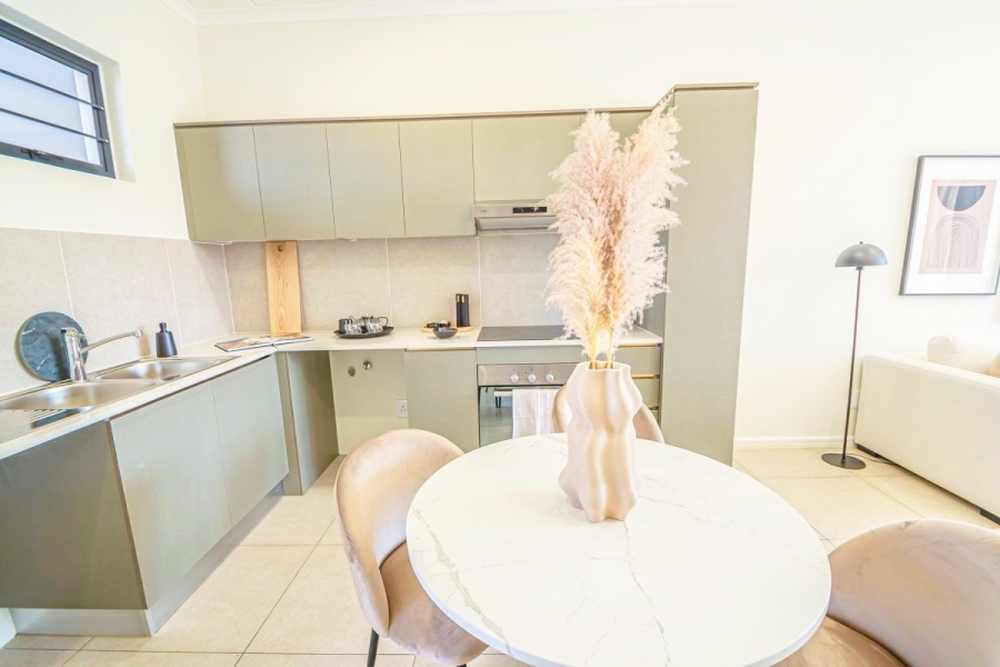 2 Bedroom Property for Sale in Greenstone Hill Gauteng