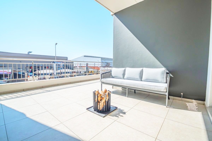 2 Bedroom Property for Sale in Greenstone Hill Gauteng