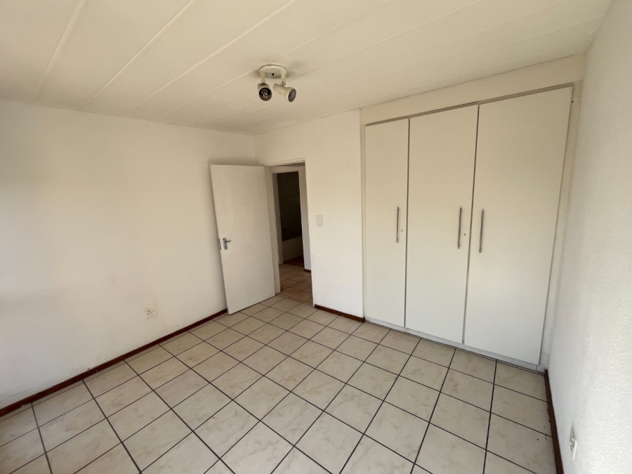 2 Bedroom Property for Sale in Sundowner Gauteng