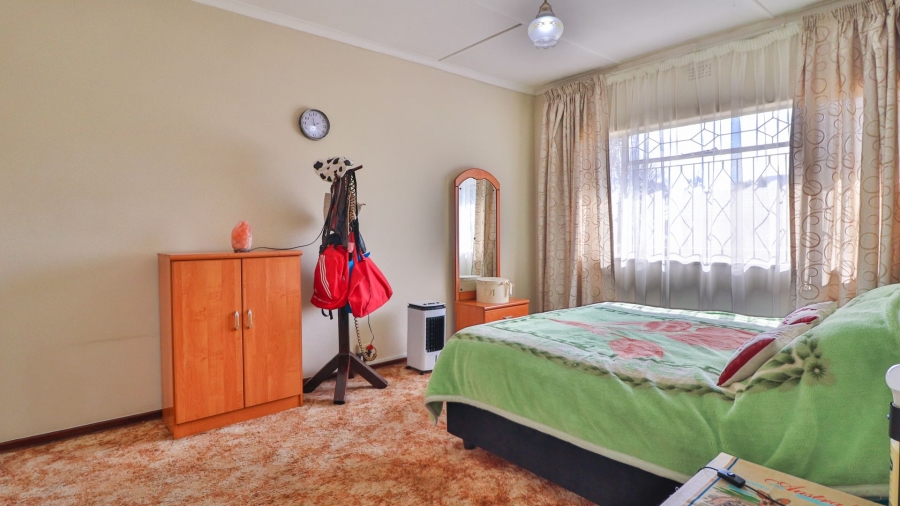 3 Bedroom Property for Sale in Croydon Gauteng