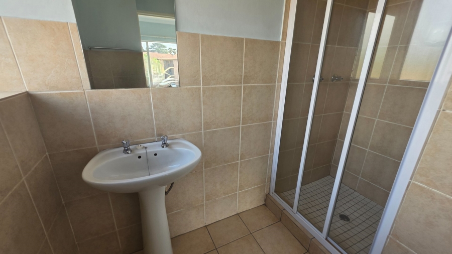To Let 3 Bedroom Property for Rent in Valhalla Gauteng