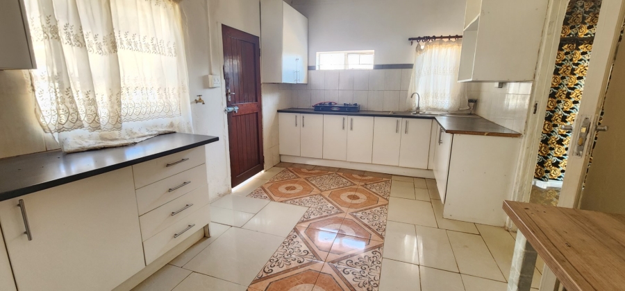 To Let 2 Bedroom Property for Rent in Erasmia Gauteng