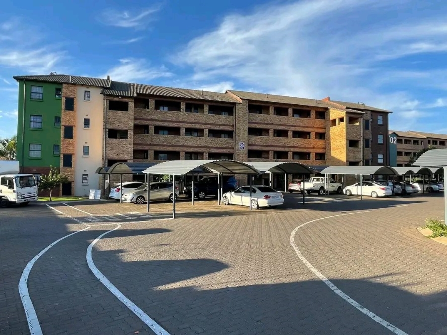2 Bedroom Property for Sale in Montana Tuine Gauteng