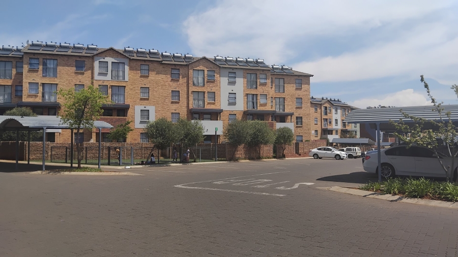 2 Bedroom Property for Sale in Montana Tuine Gauteng
