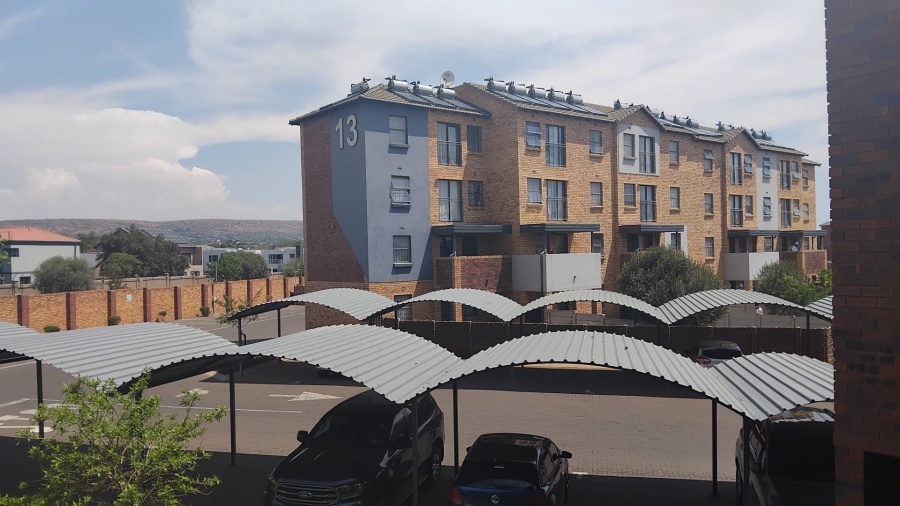 2 Bedroom Property for Sale in Montana Tuine Gauteng
