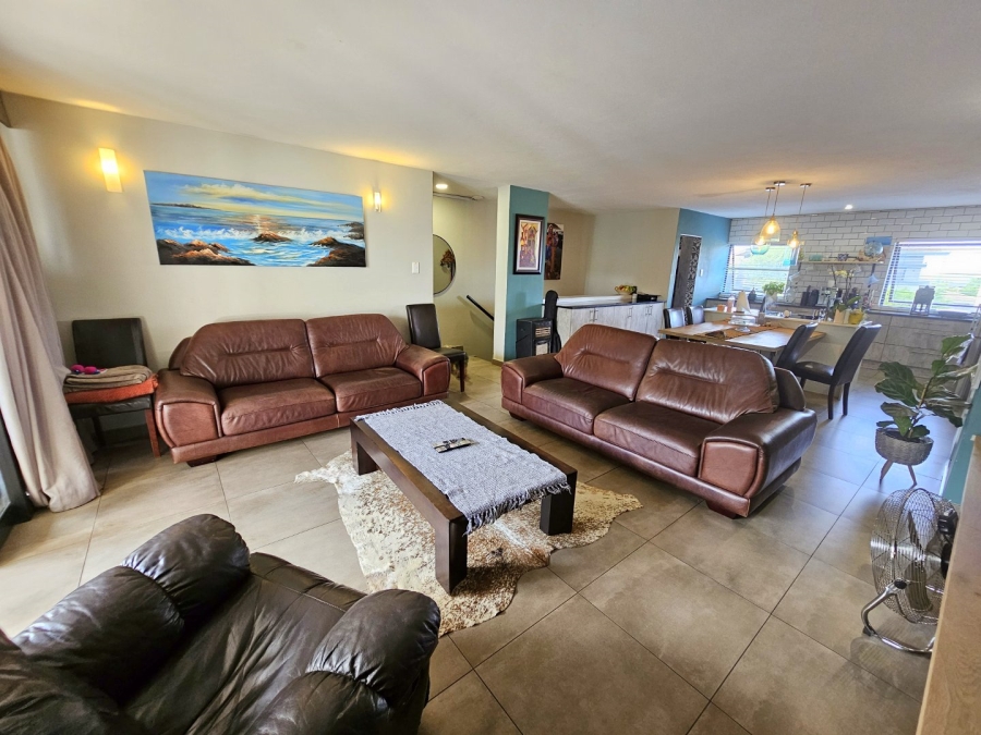3 Bedroom Property for Sale in Lombardy Gauteng