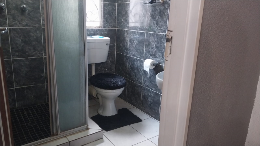 3 Bedroom Property for Sale in Kenilworth Gauteng
