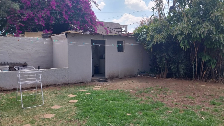 3 Bedroom Property for Sale in Kenilworth Gauteng